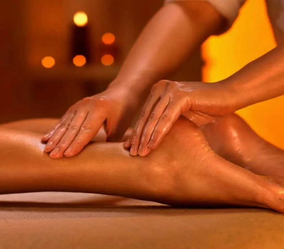 Massage for blood circulation in legs 