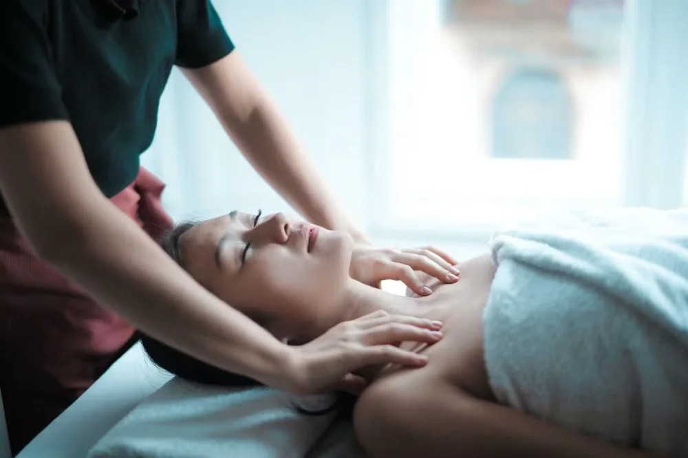 Exploring the Advantages of Deep Tissue Full Body Massage